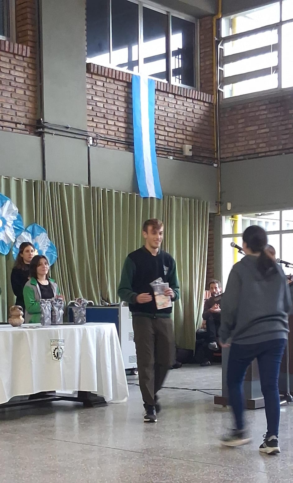 CERTAMEN ARTÍSTICO LITERARIO ESCOLAR